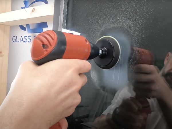Removing scratches from double glazed Unit
